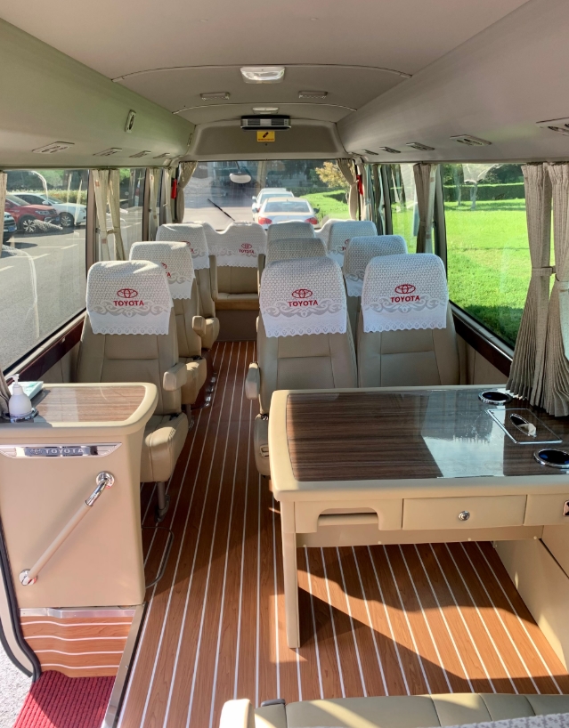 北京包车中巴丰田考斯特