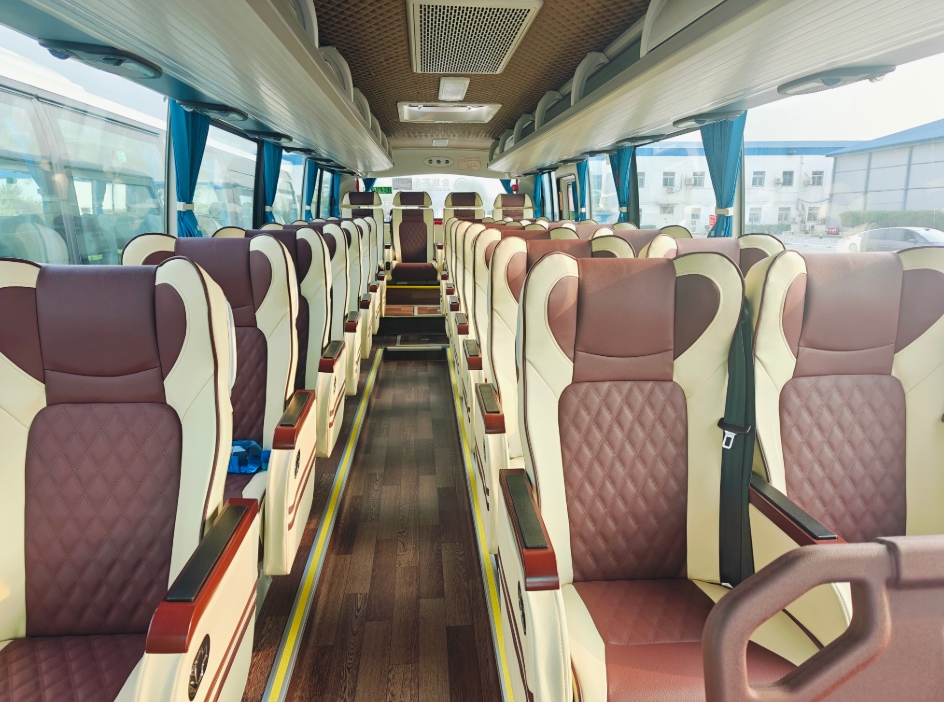 北京豪华旅游大巴车推荐 北京旅游租车公司