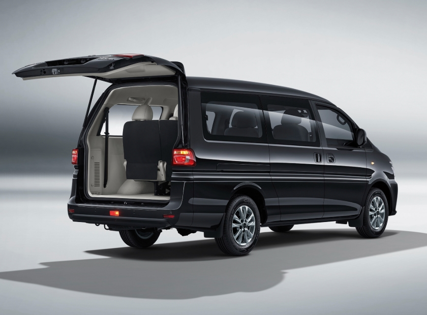 北京商务车租赁