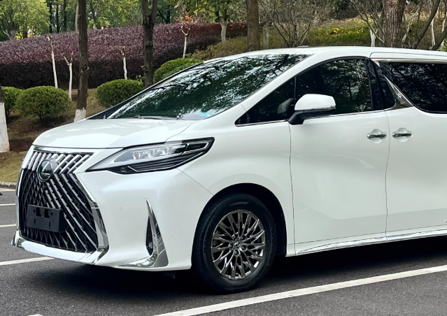 7座旅游租车推荐