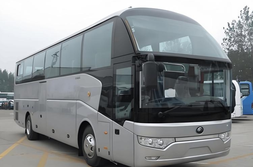大巴车租赁价格